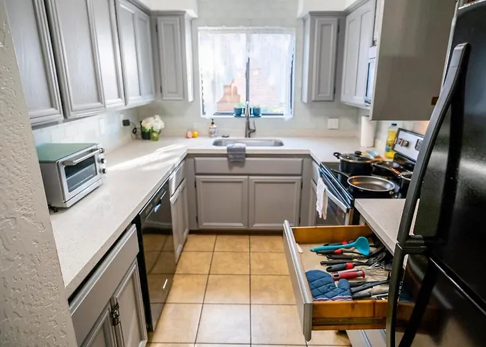 Holiday home Msg For 5percent Off 2bed1and A Half Bath Kingqueenbeds Condophx Phoenix