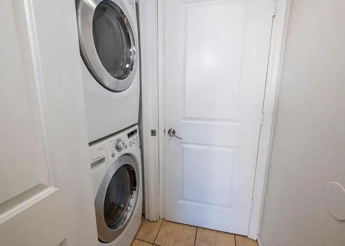 Msg For 5percent Off 2bed1and A Half Bath Kingqueenbeds Condophx *