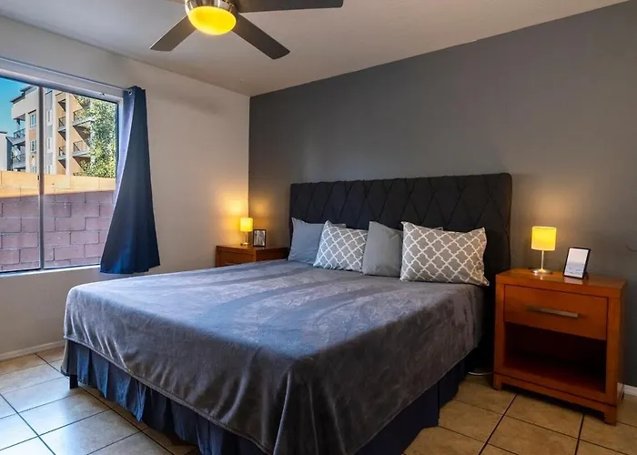 Holiday home Msg For 5percent Off 2bed1and A Half Bath Kingqueenbeds Condophx *